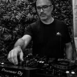 Ury Traxx