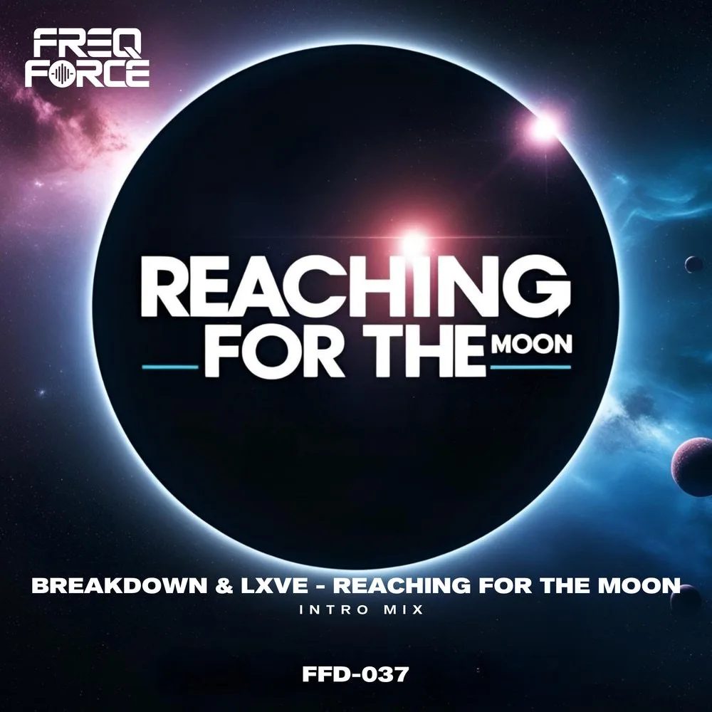 Reaching For The Moon (Intro Mix)
