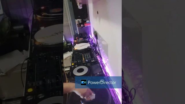 DJ DIEM SESION MAKINA ACTUAL IMPROVISADA A VINILO 29/03/ 25 DIEM STYLE