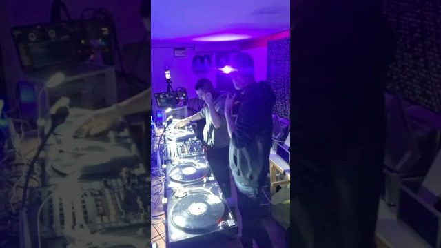 TONTON & FLA live M.S. New Sesiòn Makina